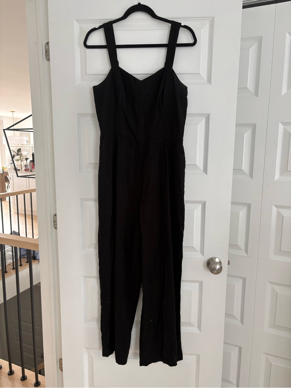 Old Navy Black Wide-Leg Linen Jumpsuit with Supportive Straps